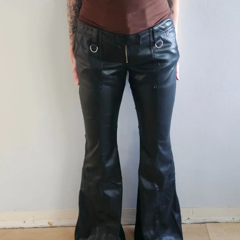 Alexa Black Flare Pants